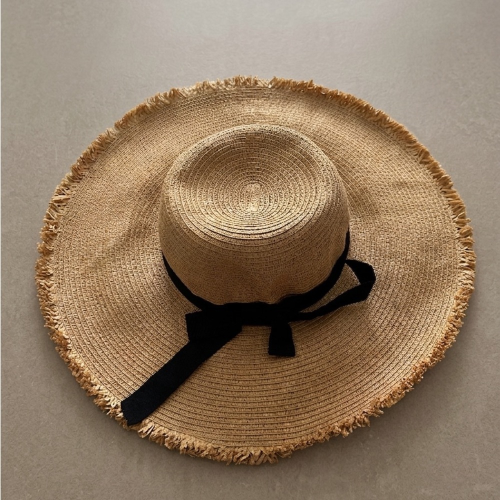 Lauren Conrad Wide Brim Straw Sun Hat Fringe Edge Black Ribbon Bow One Size - Picture 2 of 8